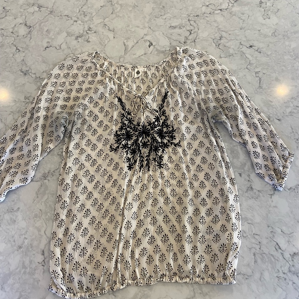 Black and white sheer embroidered top size L